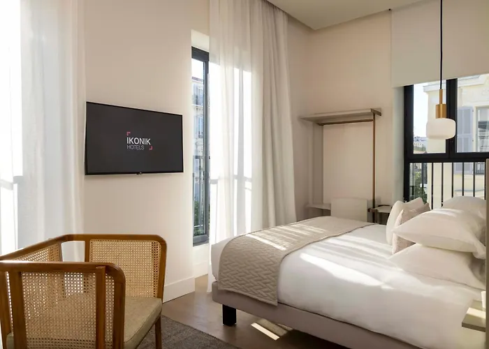 Hotel Ikonik Jean Médecin à Nice
